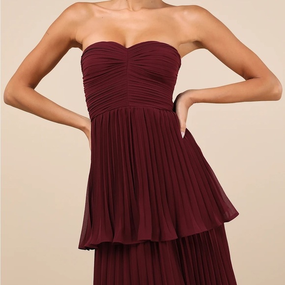 NWOT Seriously Sensational Plum Purple Strapless Tiered Maxi Dress - Picture 2 of 3